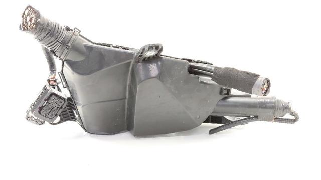 TOYOTA 8262033130 Блок предохранителей в наличии Николаев
