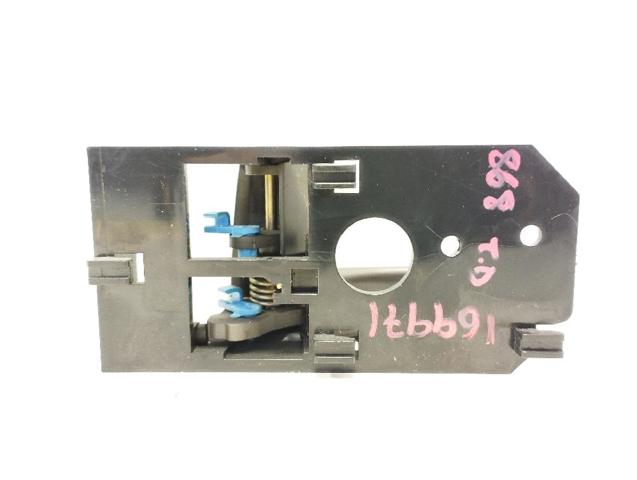 82623LD000 Ручка двери задней внутренняя правая купить Киев