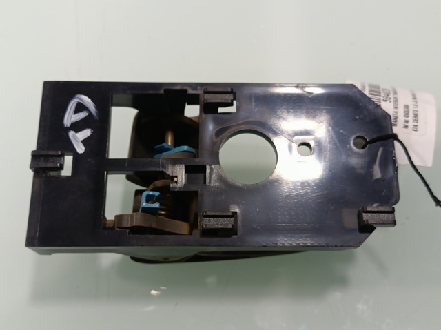 HYUNDAI 82623LD000 Ручка двери задней внутренняя правая в наличии Житомир