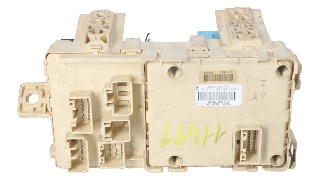 TOYOTA 82641CA010F в наличии Ужгород