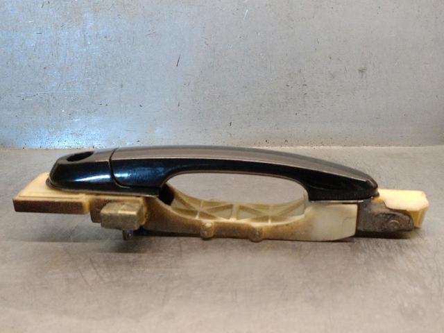 HYUNDAI 826552E000 Держатель наружной ручки двери передней левой в наличии Ровно