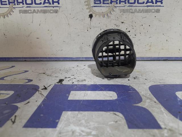 8265CP PEUGEOT Решетка вентиляции салона на "торпедо" левая купить в Украина