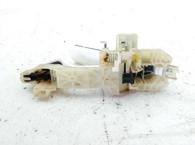 HYUNDAI 826651W000 Держатель наружной ручки двери передней правой в наличии Николаев
