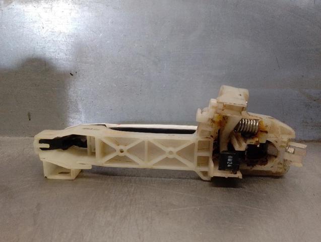 HYUNDAI 826651W000 Держатель наружной ручки двери передней правой в наличии Львов