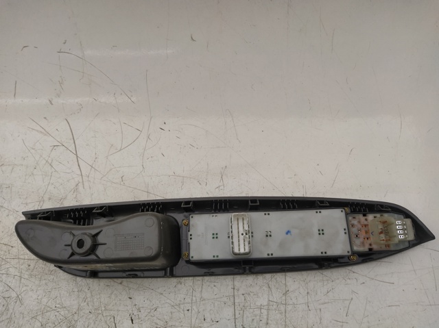 827101E050 HYUNDAI купить в Каменское