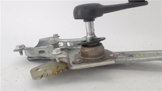 827201HB5A NISSAN Механизм стеклоподъемника двери задней правой купить в Львов