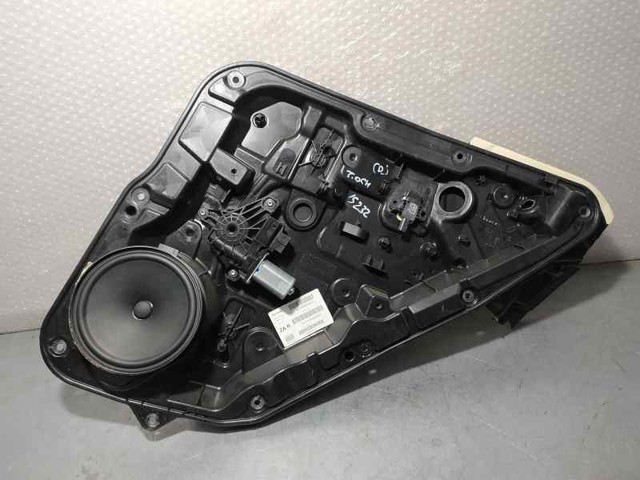 NISSAN 827205DM0A Механизм стеклоподъемника двери задней правой в наличии Черкассы