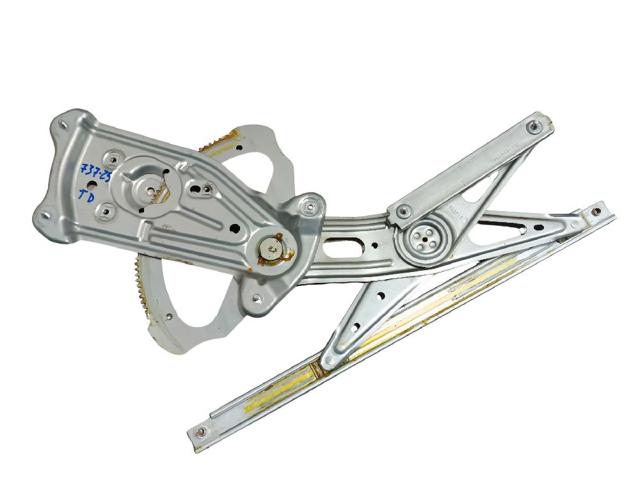 Mecanismo de acionamento de vidro da porta traseira direita 827208148R RENAULT