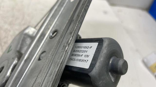 RENAULT 827210622R Механизм стеклоподъемника двери задней левой в наличии Полтава