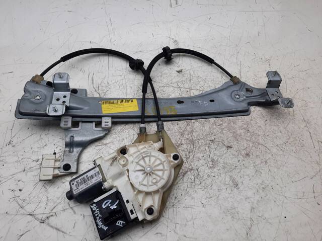 827300003R RENAULT Мотор стеклоподъемника двери задней правой купить в Житомир