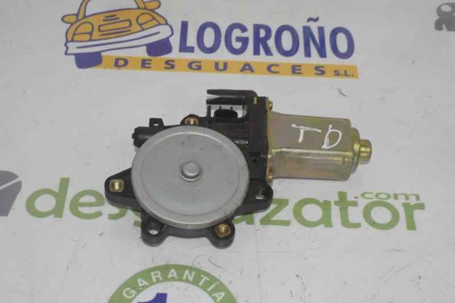 Motor de acionamento de vidro da porta traseira direita 827300W300 Nissan