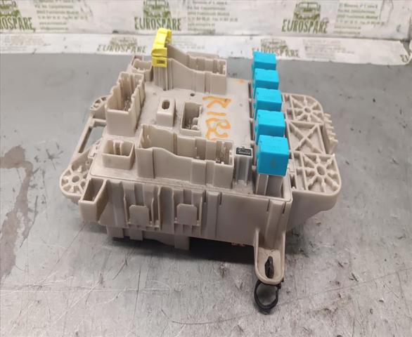 8274042030 TOYOTA Блок предохранителей купить в Ужгород