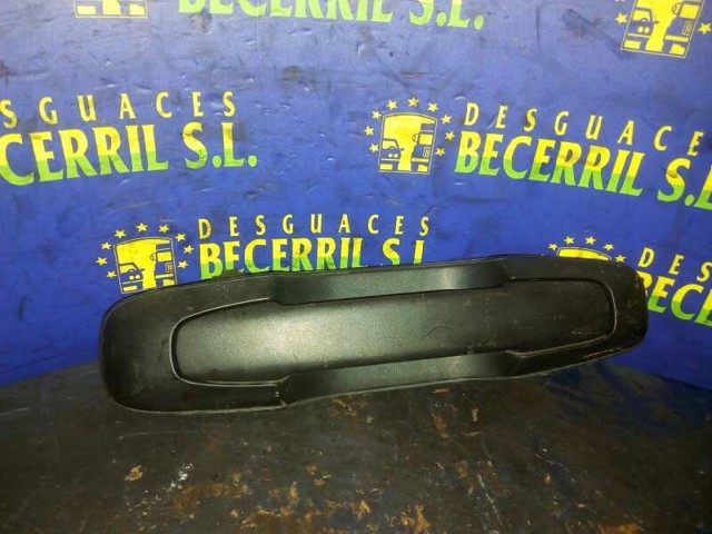 SUZUKI 8281065D005PK Ручка двери правой наружная передняя/задняя в наличии Николаев