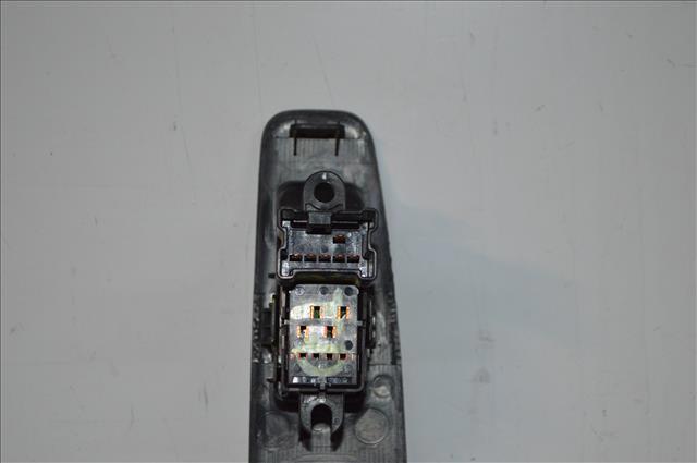 NISSAN 82950JD000 в наличии Черновцы