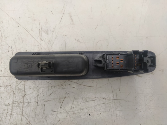 NISSAN 82950JD000 в наличии Николаев