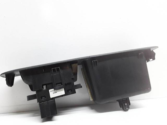 NISSAN 82951JD000 в наличии Ровно