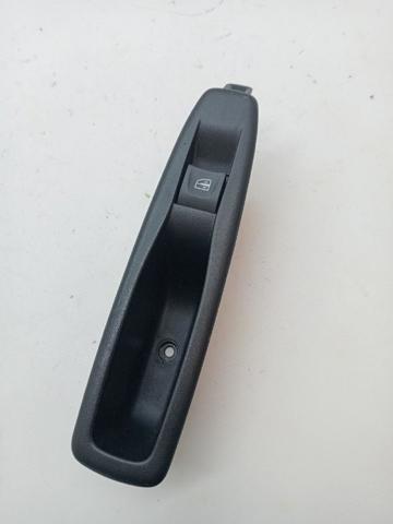 829616434R RENAULT Панель (накладка) блока управления стеклоподъемником задняя правая купить в Полтава