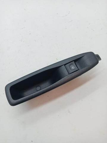 RENAULT 829616434R Панель (накладка) блока управления стеклоподъемником задняя правая в наличии Ирпень
