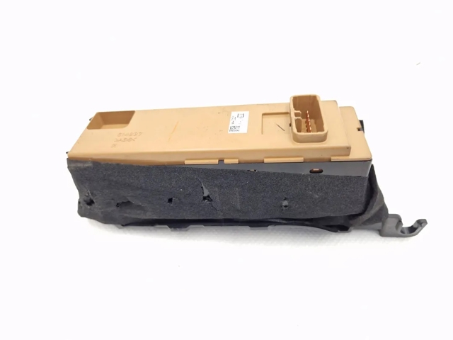 83071AG021 SUBARU Кнопочный блок управления стеклоподъемником передний левый купить в Киев