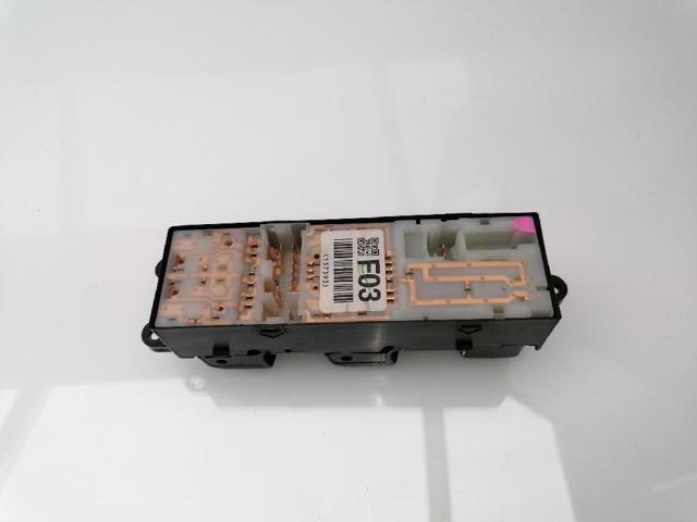 83071FG030 SUBARU Кнопочный блок управления стеклоподъемником передний левый купить в Киев