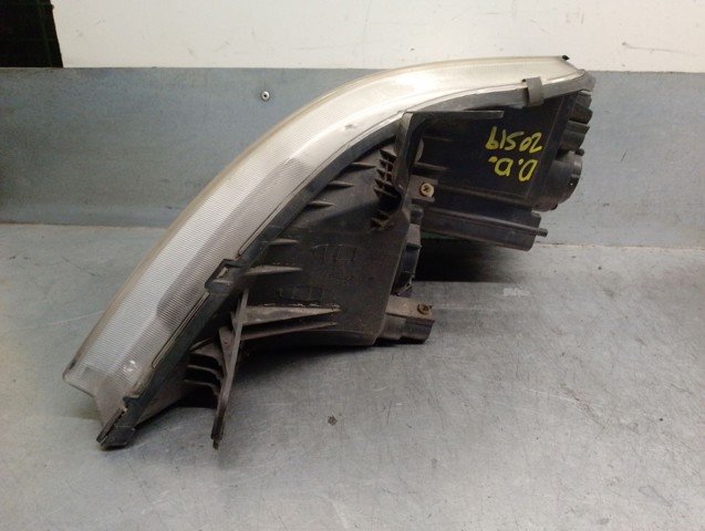 SSANG YONG 8310208202HBC Правая фара в наличии Харьков