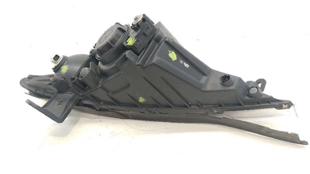 8310231302 SSANG YONG Правая фара купить в Ровно