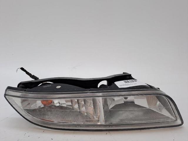 Luzes de nevoeiro direitas 8320208000 Ssang Yong