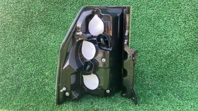 8330A566 MITSUBISHI Задний фонарь купить в Николаев