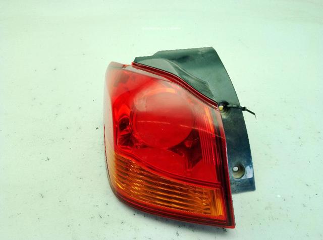 MITSUBISHI 8330B193 Фонарь задний левый внешний в наличии Черновцы