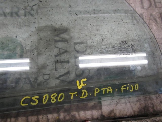 HYUNDAI 834271D000 Стекло-форточка двери задней правой в наличии Николаев