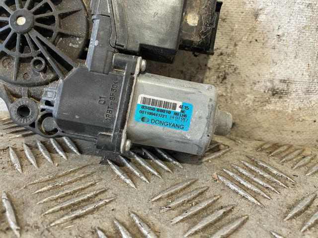 83450B8010 HYUNDAI Мотор стеклоподъемника двери задней левой купить в Черновцы