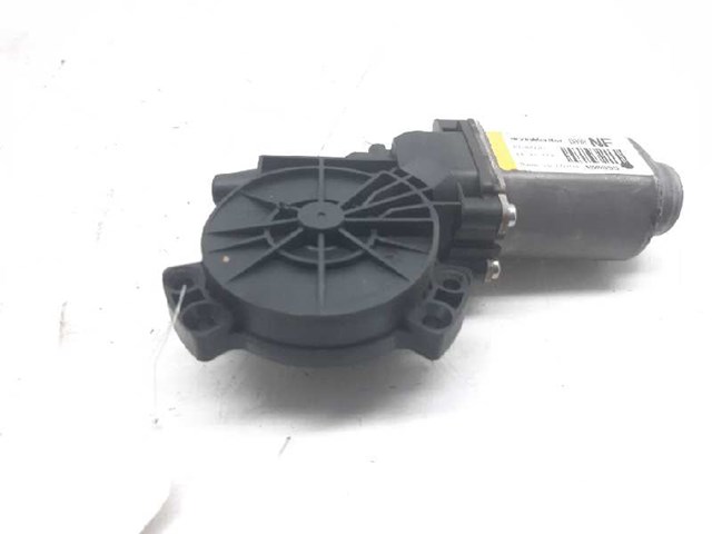 Motor de acionamento de vidro da porta traseira direita 834603K001 Hyundai/Kia