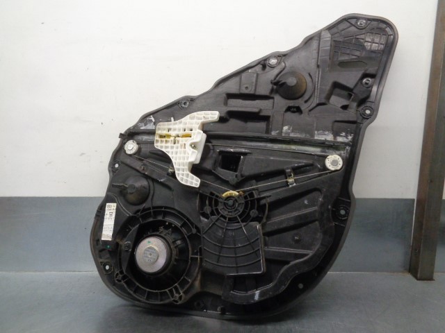 83460D4010 HYUNDAI Мотор стеклоподъемника двери задней правой купить в Полтава