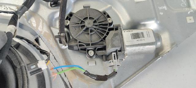 HYUNDAI 834703U000 Мотор стеклоподъемника двери задней левой в наличии Николаев