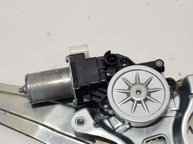 8356061M00 SUZUKI Мотор стеклоподъемника двери передней правой купить в Павлоград