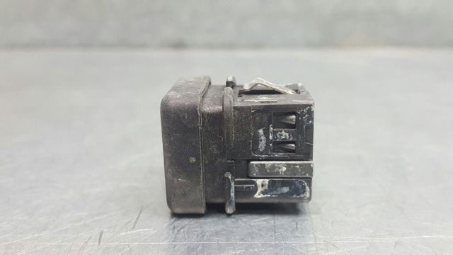 8360828 BMW купить в Тернополь