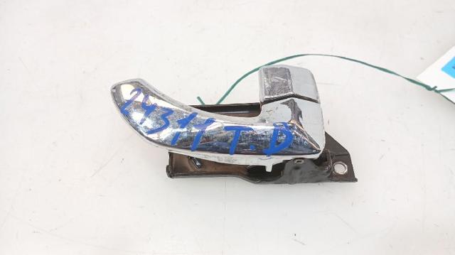 HYUNDAI 8362026010 Ручка двери задней внутренняя правая в наличии Ровно