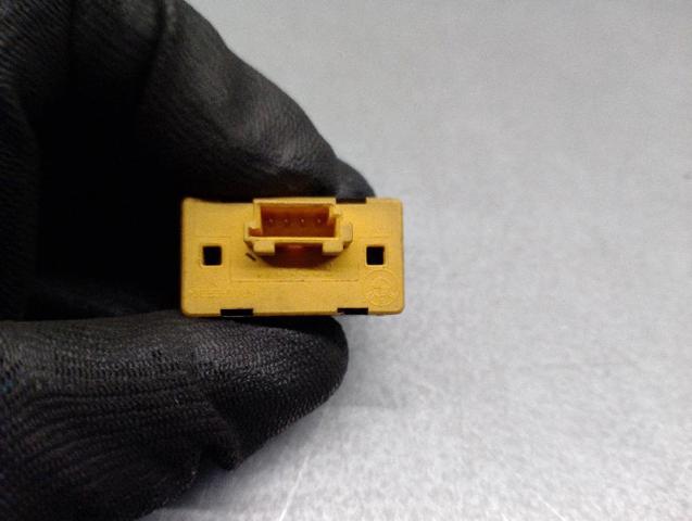 8368941 BMW купить в Черновцы
