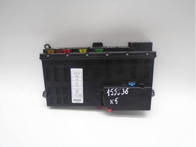 Relés / fusíveis caixa para bmw x5 4.4 i 44-8s-2 g 8380405