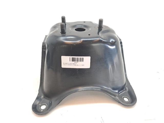 8396165J00 SUZUKI Кронштейн запасного колеса купить в Киев