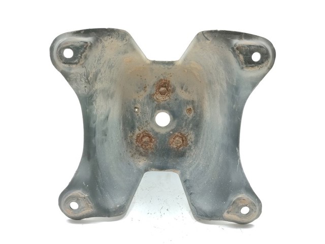 8396165J00 SUZUKI Кронштейн запасного колеса купить в Харьков