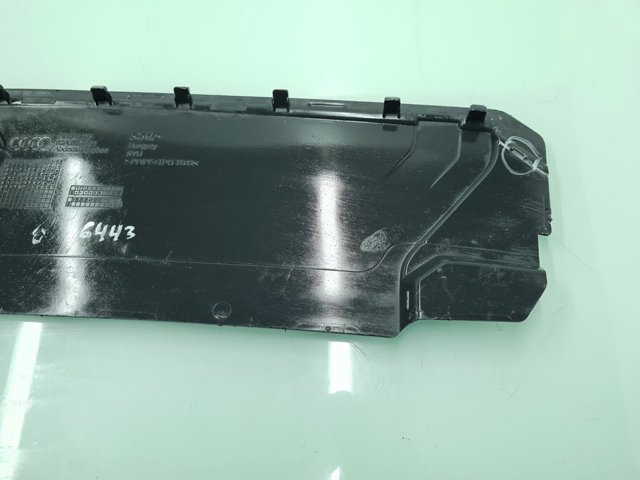 83A807081 VAG Накладка передней панели (суппорта радиатора) верхняя купить в Хмельницкий