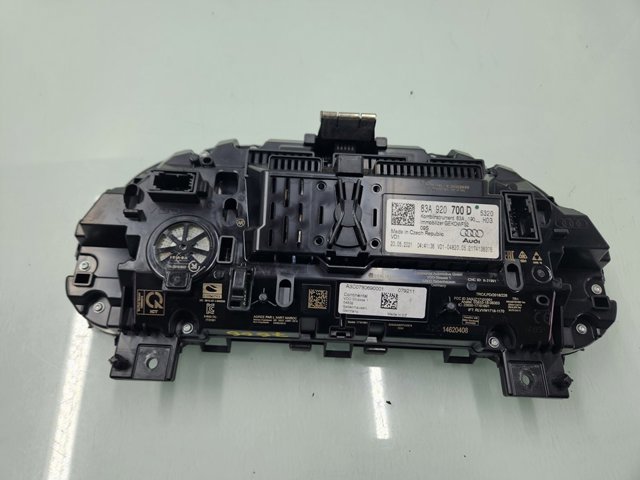 83A920700D VAG Приборная доска (щиток приборов) купить в Хмельницкий