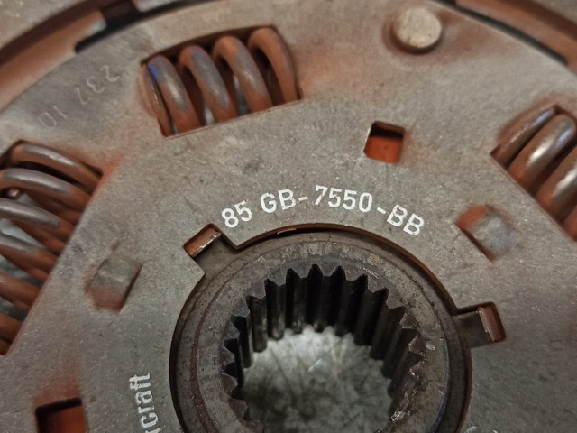 83BB7563CA Корзина сцепления купить Ирпень