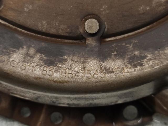 Cesta de embraiagem 83BB7563CA Ford