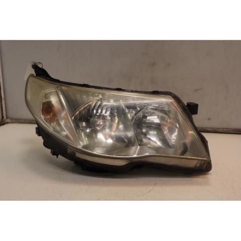 84001SC061 SUBARU Правая фара купить в Украина