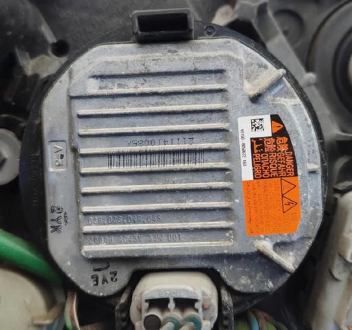 84001SG030 SUBARU Фара левая купить в Ужгород