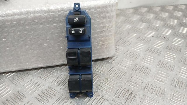TOYOTA 8404005060 Кнопочный блок управления стеклоподъемником передний левый в наличии Черновцы
