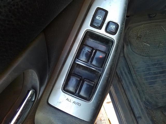 Unidade de botões de controlo de elevador de vidro de consola central 8404060050 Toyota