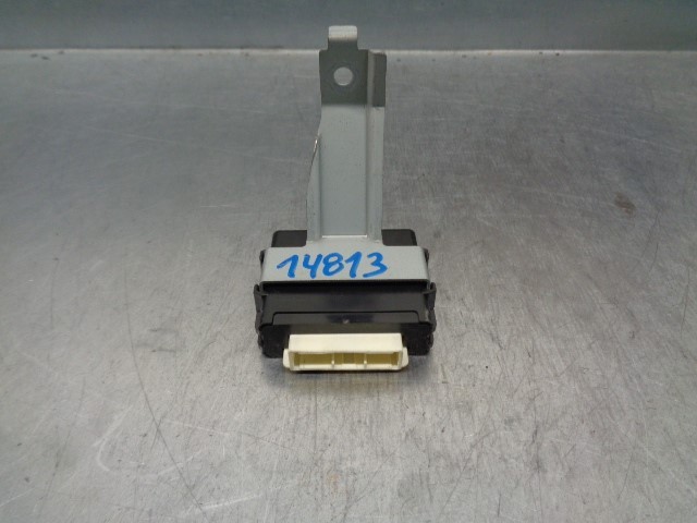 Corretor da luz 84051SC010 Subaru